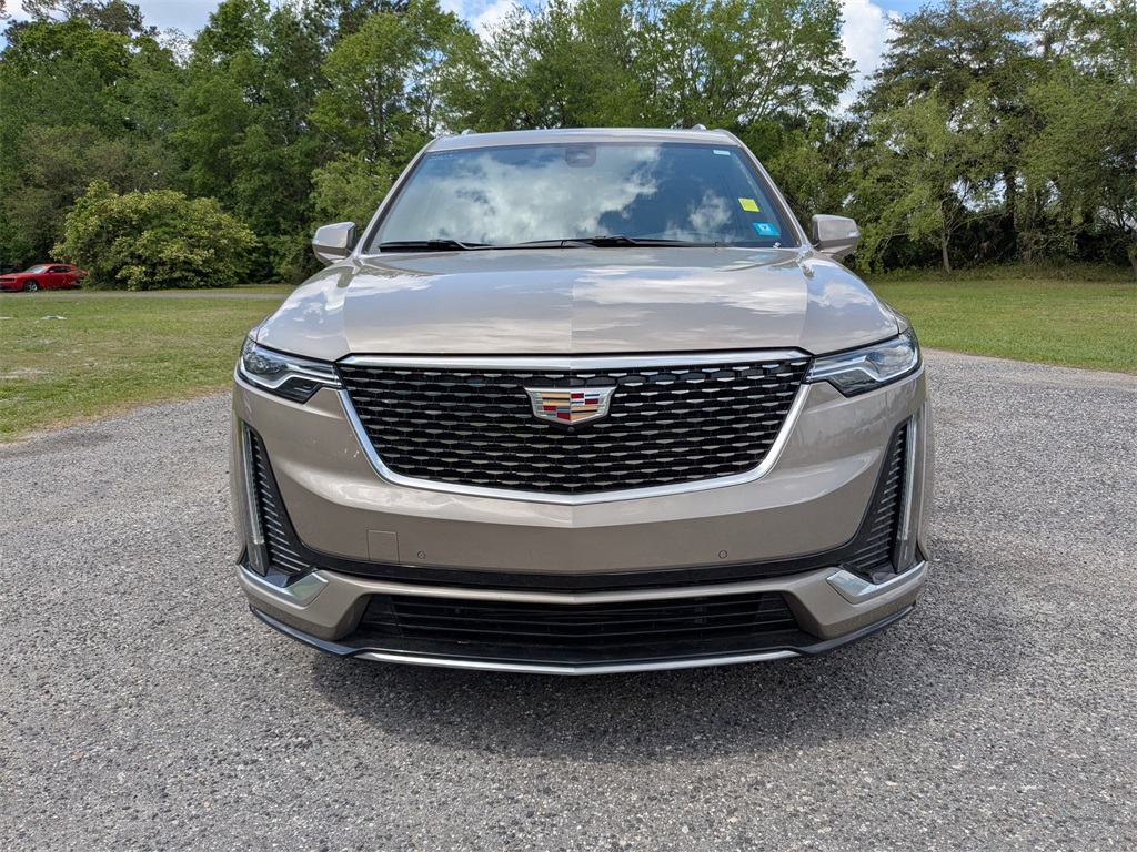 Vehicle image 2 of 32