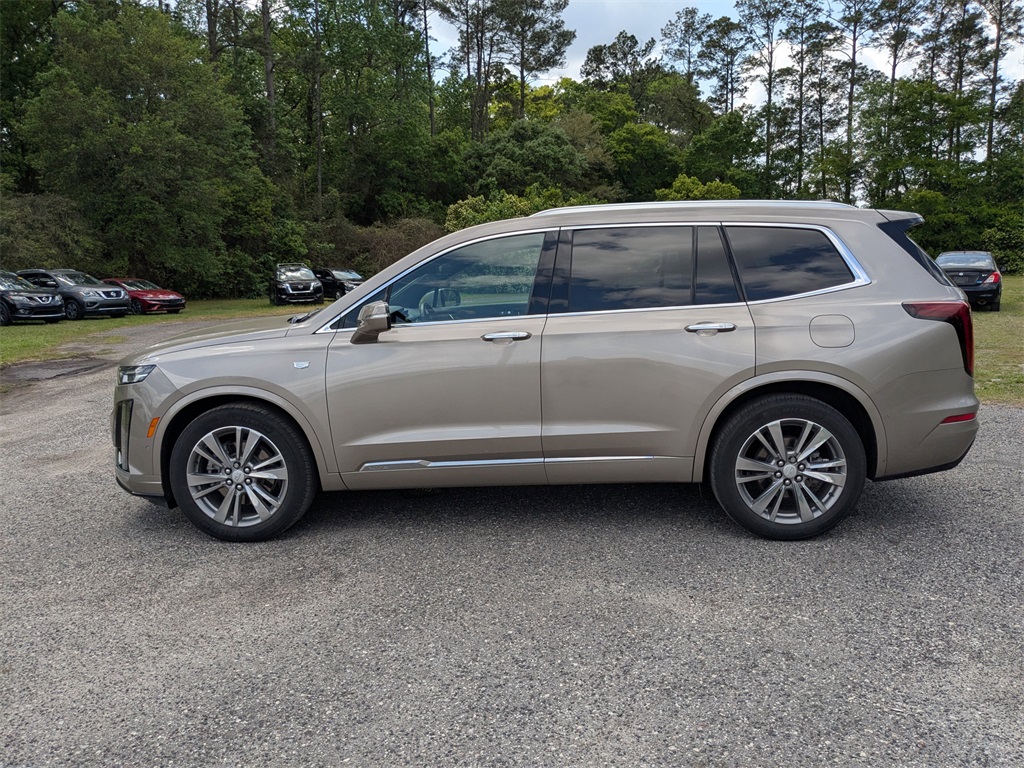 Vehicle image 9 of 32