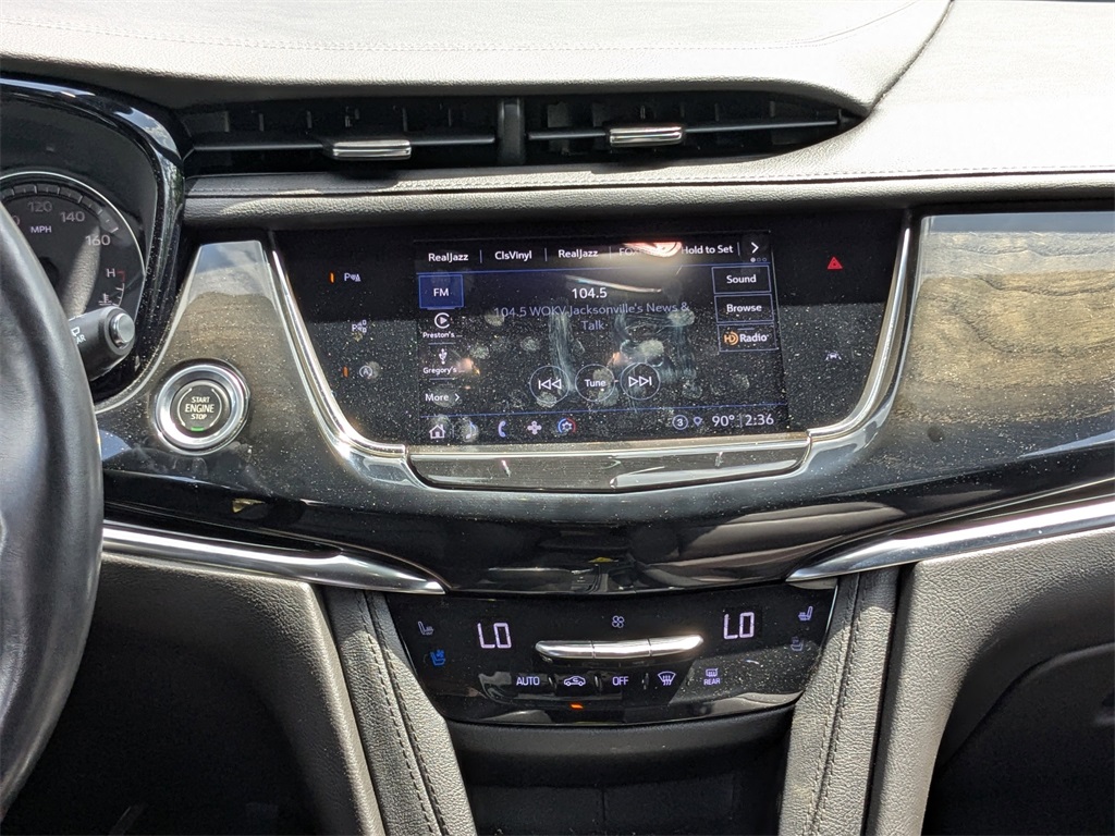 Vehicle image 20 of 32