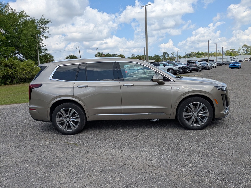 Vehicle image 5 of 32