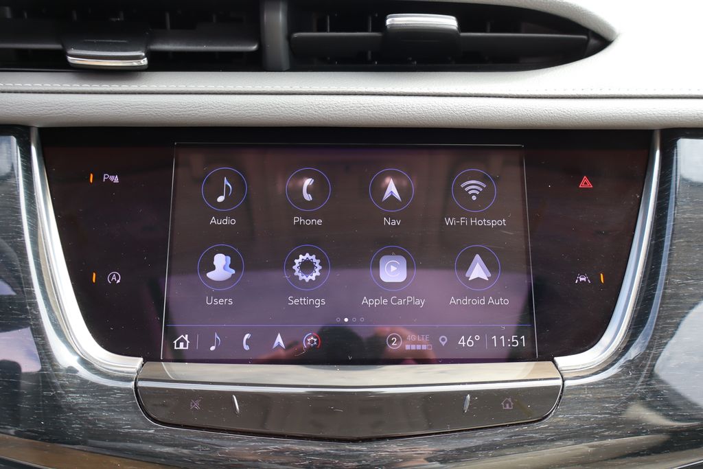 Vehicle image 21 of 43