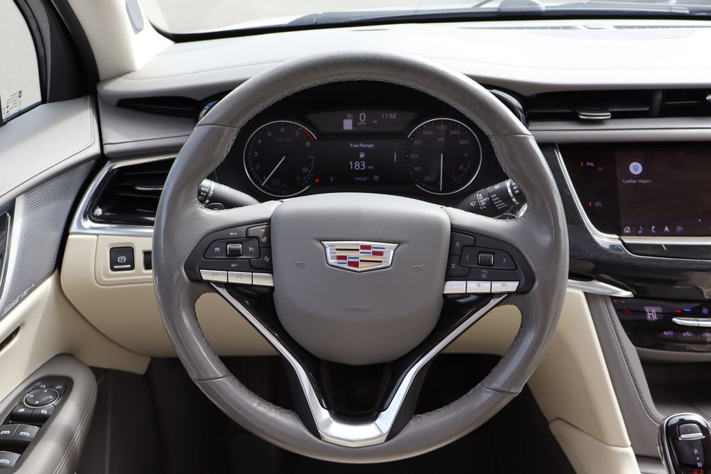 Vehicle image 18 of 43