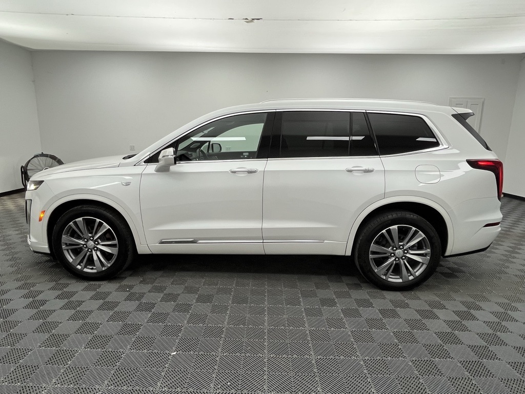 Vehicle image 7 of 42