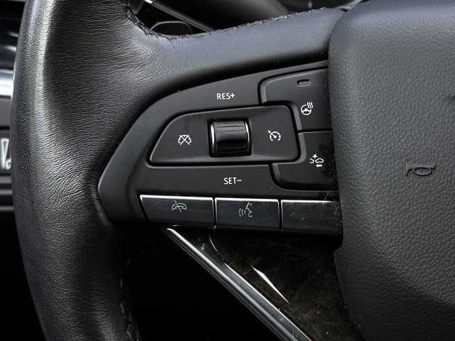 Vehicle image 16 of 34