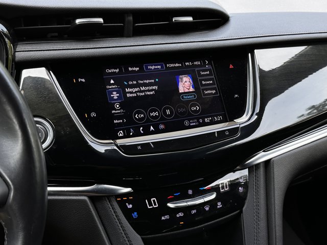 Vehicle image 20 of 34