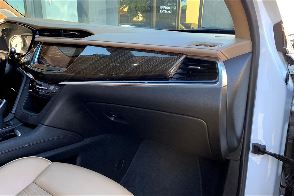 Vehicle image 36 of 37