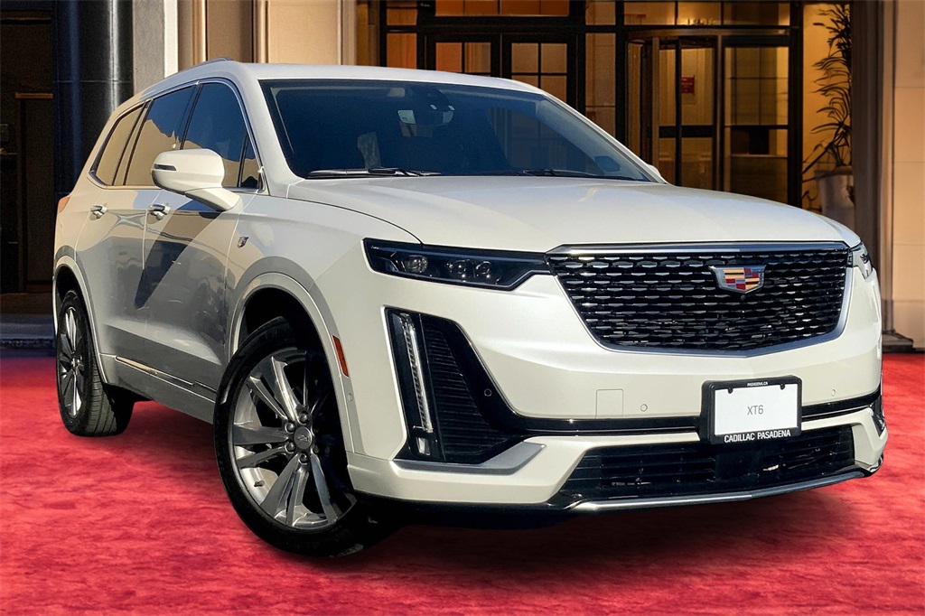 Vehicle image 3 of 37