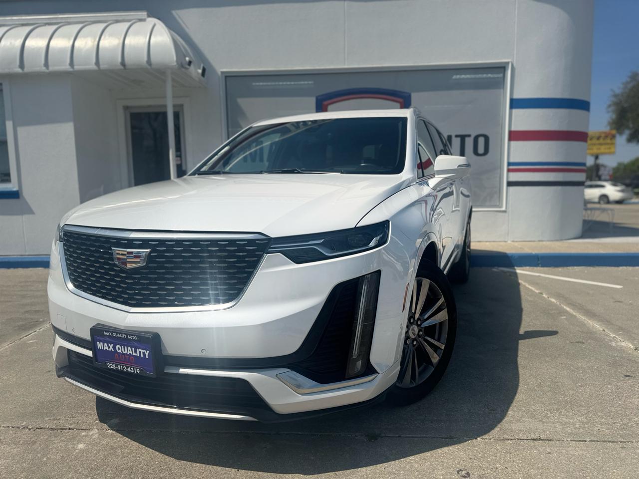 2022 Cadillac XT6 Premium Luxury Image 3 of 57