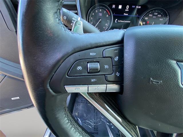 Vehicle image 37 of 40