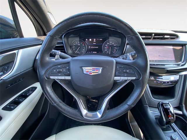 Vehicle image 26 of 40