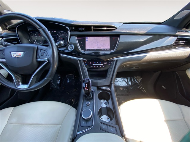 Vehicle image 24 of 40