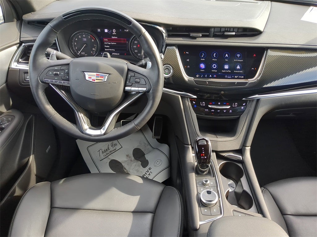 Vehicle image 11 of 37