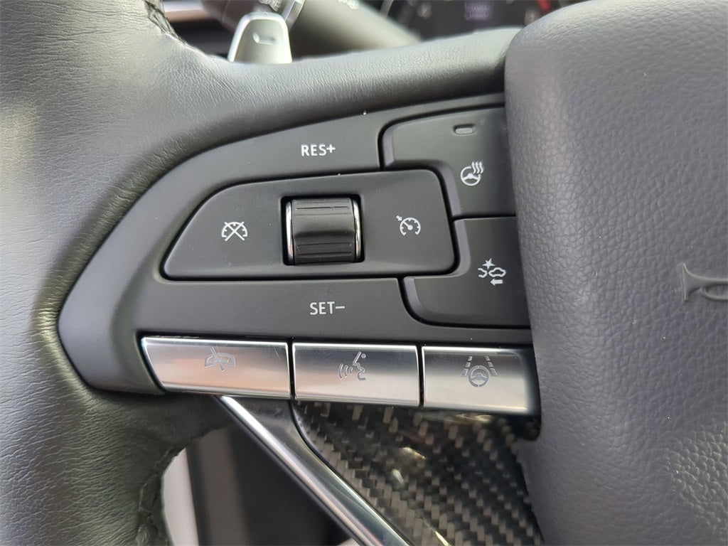 Vehicle image 22 of 37