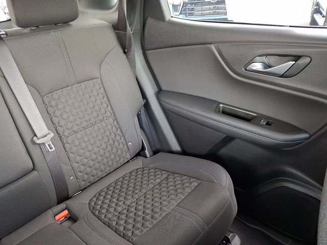 Vehicle image 20 of 43