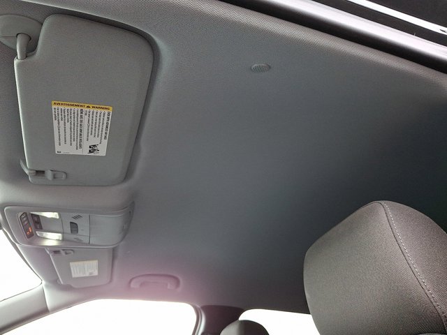 Vehicle image 21 of 43