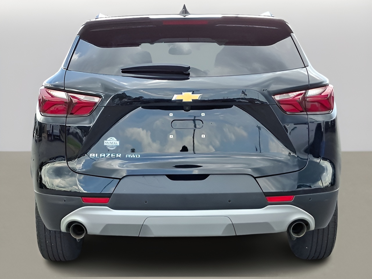Vehicle image 41 of 43