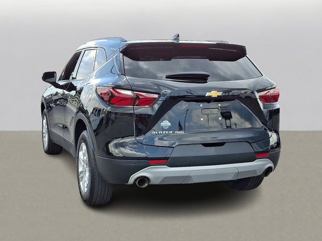 Vehicle image 11 of 43