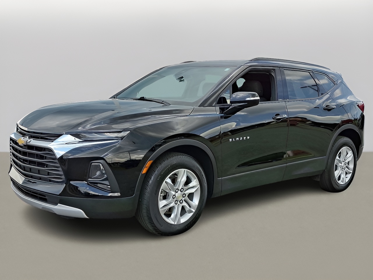 Vehicle image 33 of 43