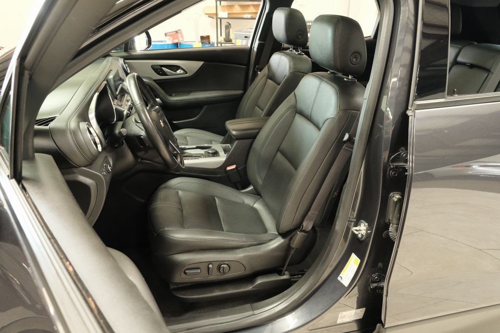 2022 Chevrolet Blazer LT Image 9 of 40