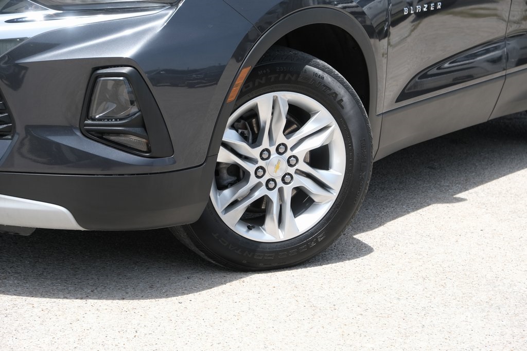 2022 Chevrolet Blazer LT Image 7 of 40