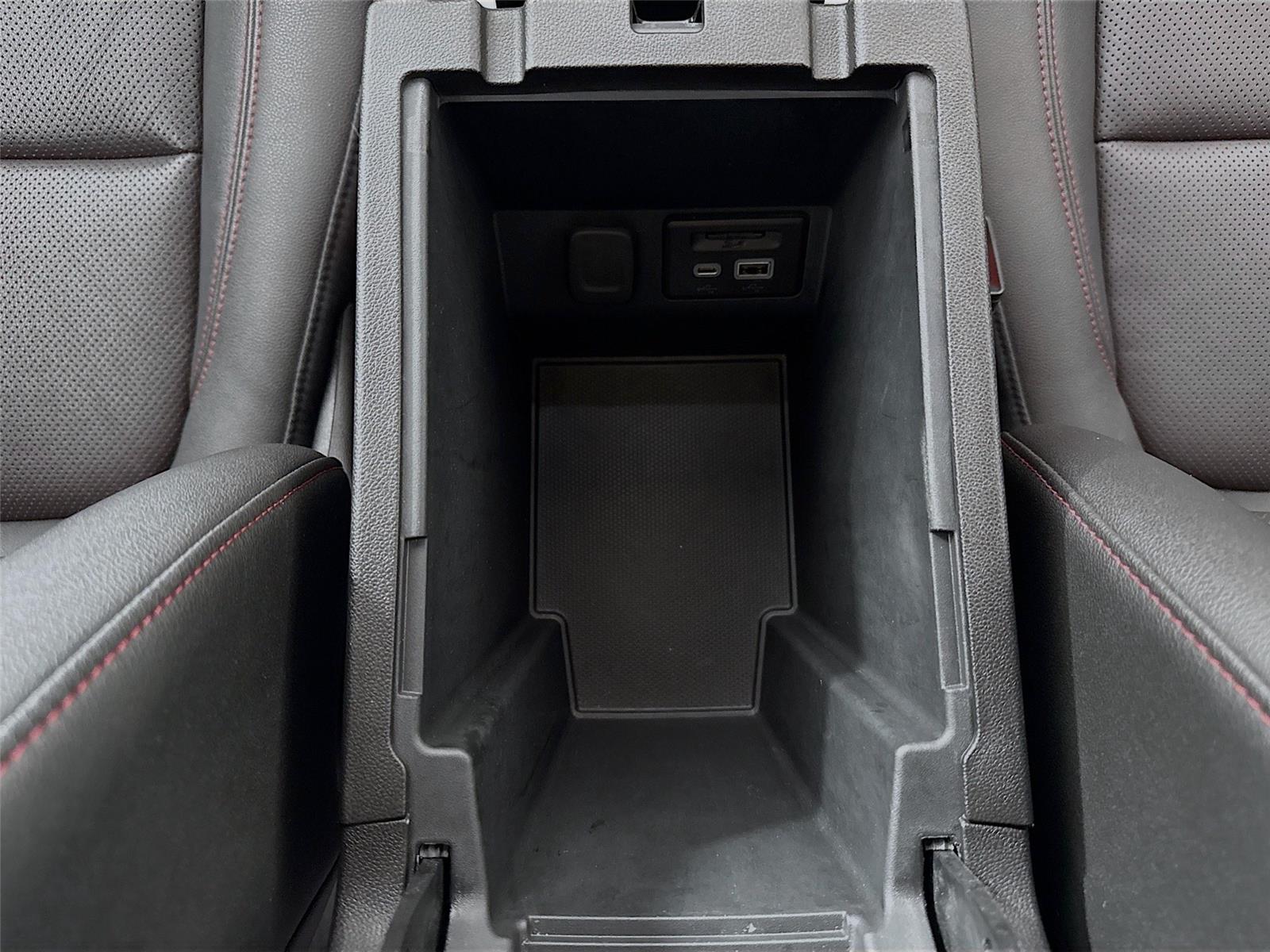 Vehicle image 29 of 49