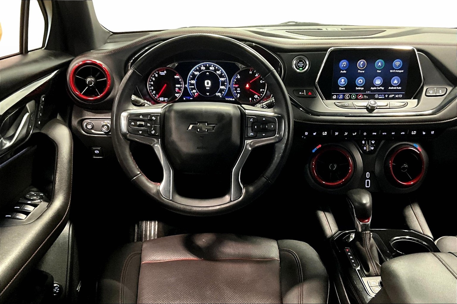 Vehicle image 14 of 31
