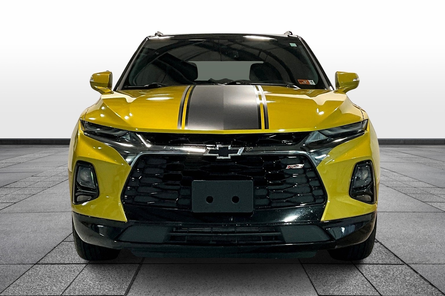 Vehicle image 2 of 31