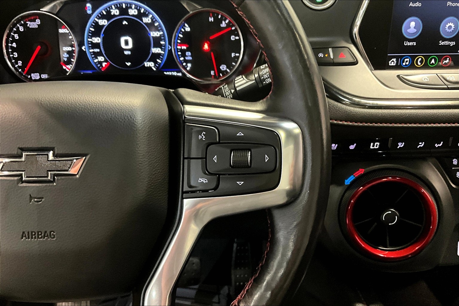 Vehicle image 20 of 31