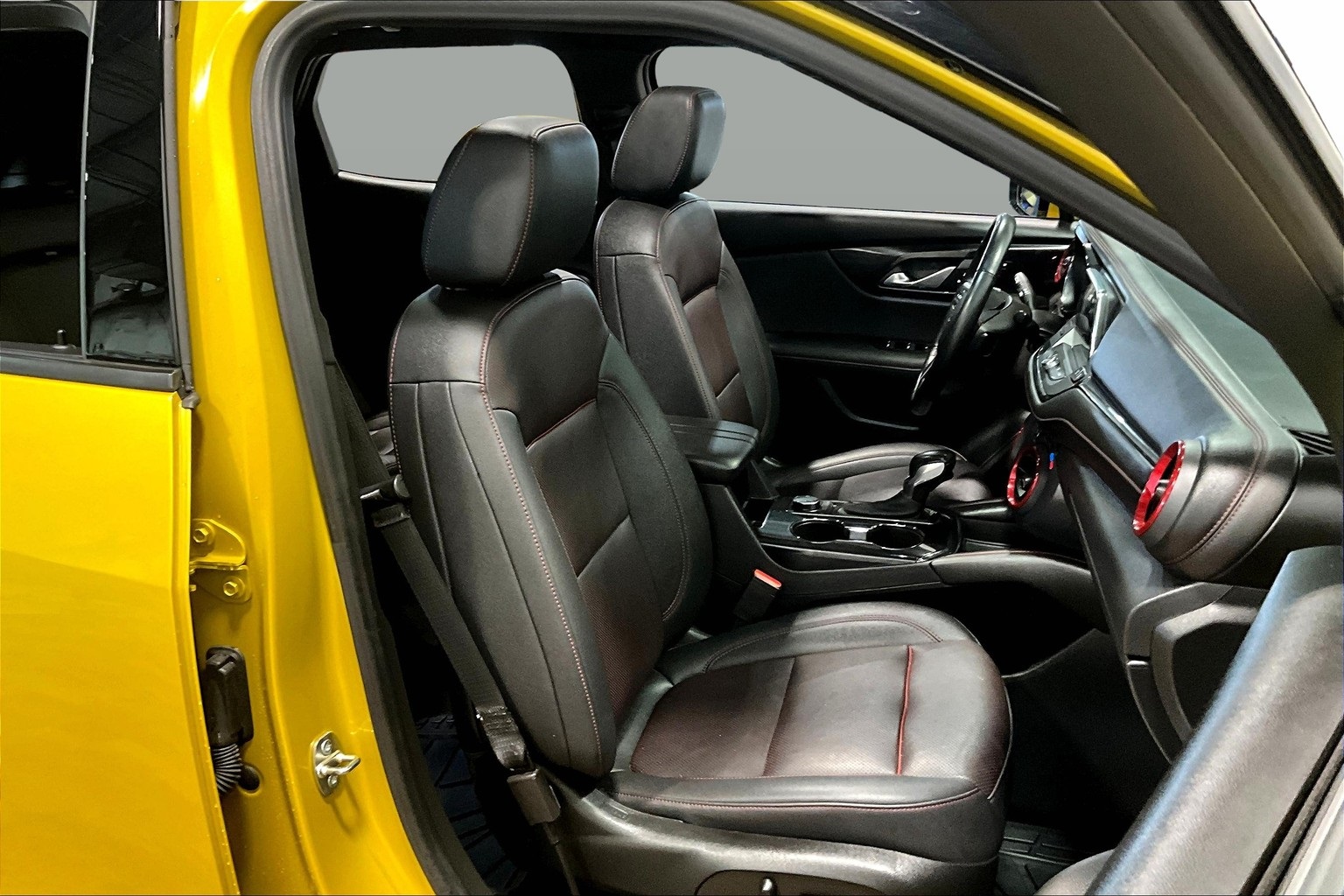 Vehicle image 11 of 31