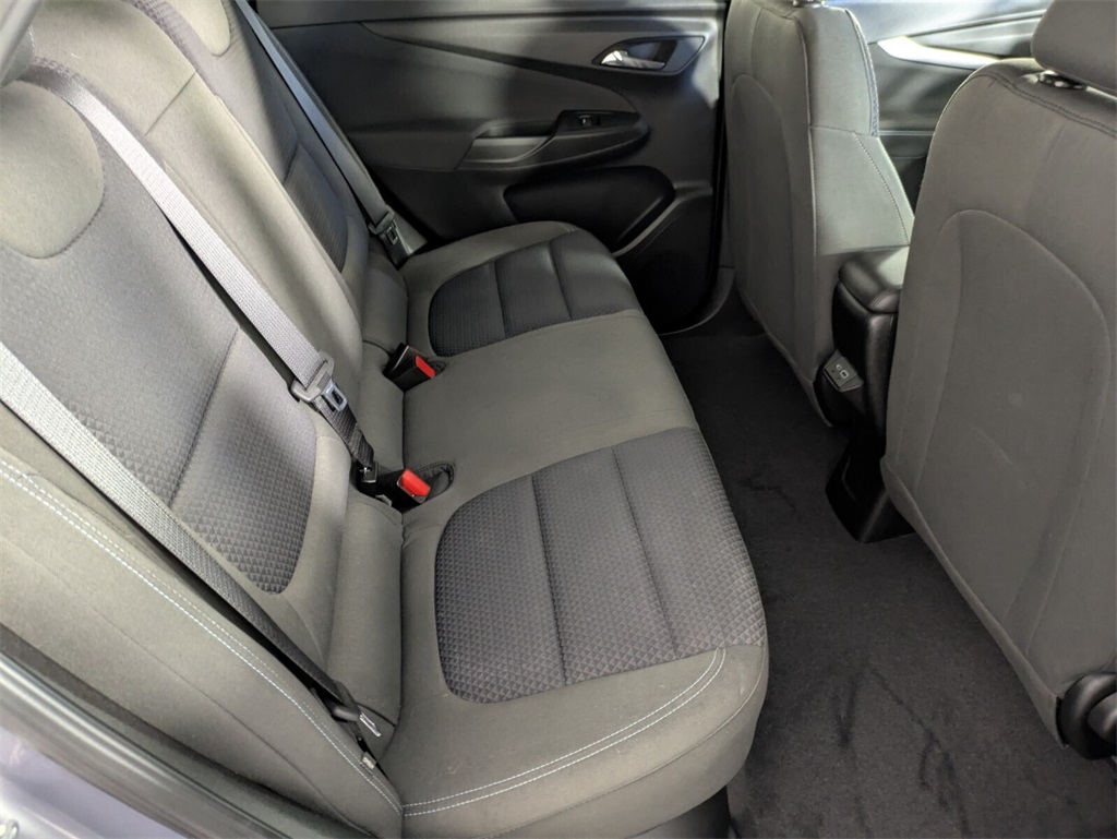 Vehicle image 14 of 32
