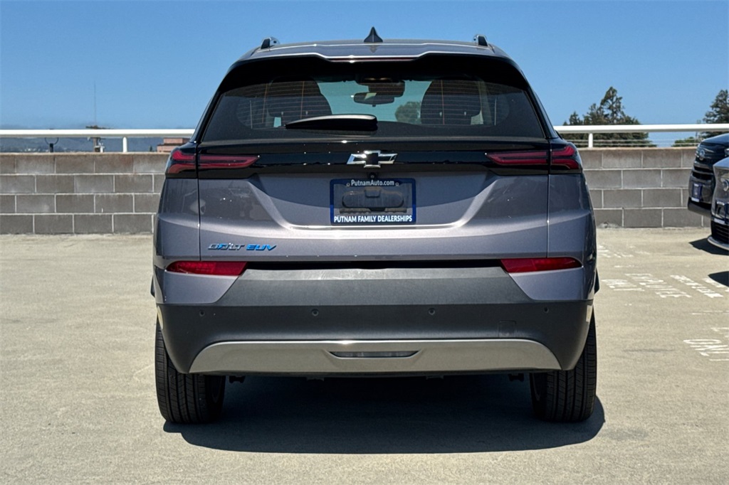 Vehicle image 6 of 37