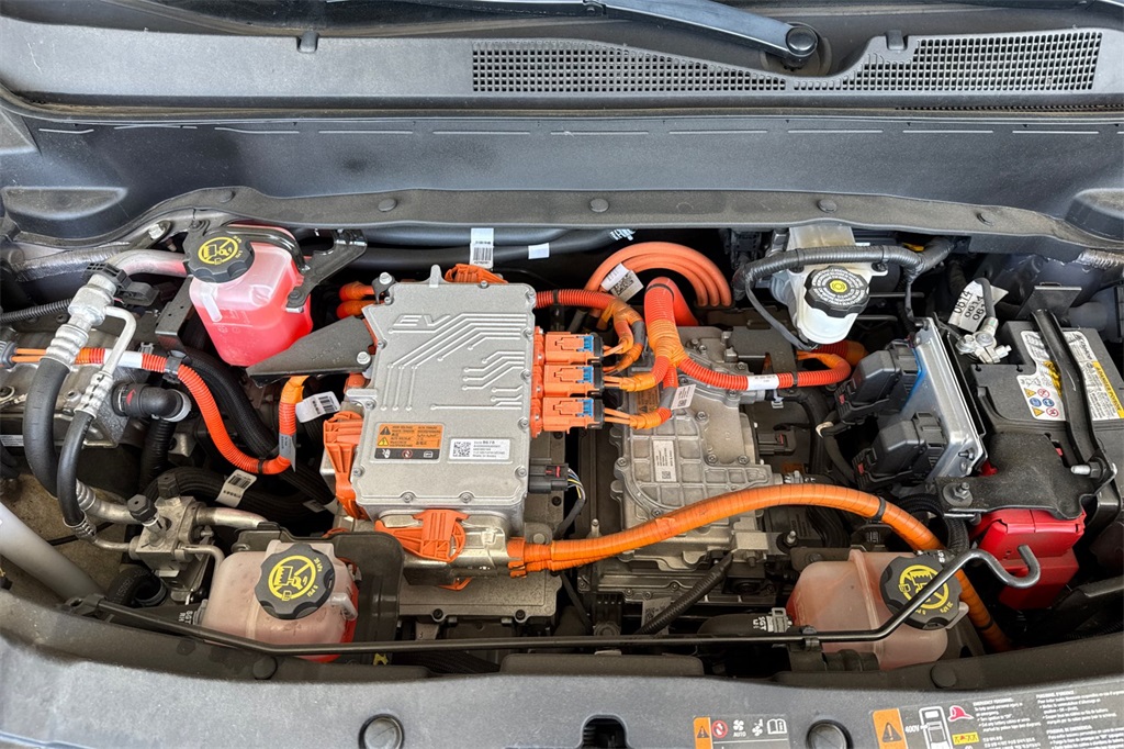 Vehicle image 9 of 37