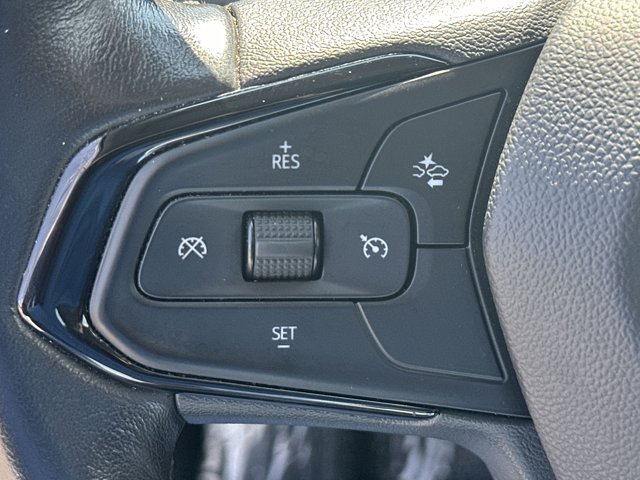 Vehicle image 30 of 32