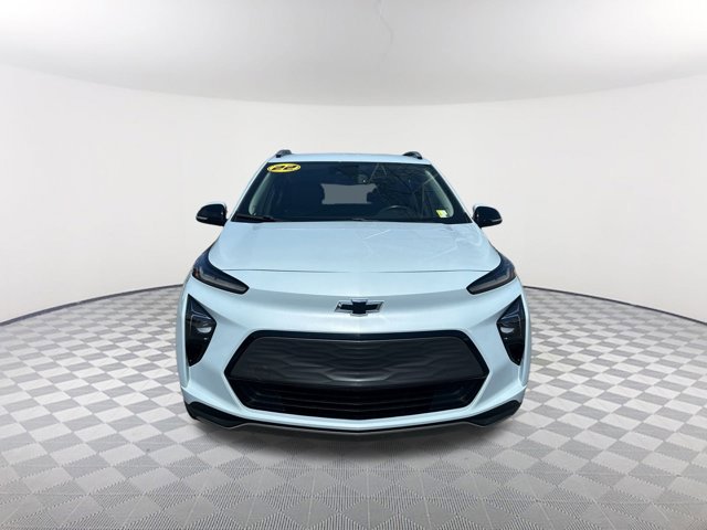 Vehicle image 2 of 32