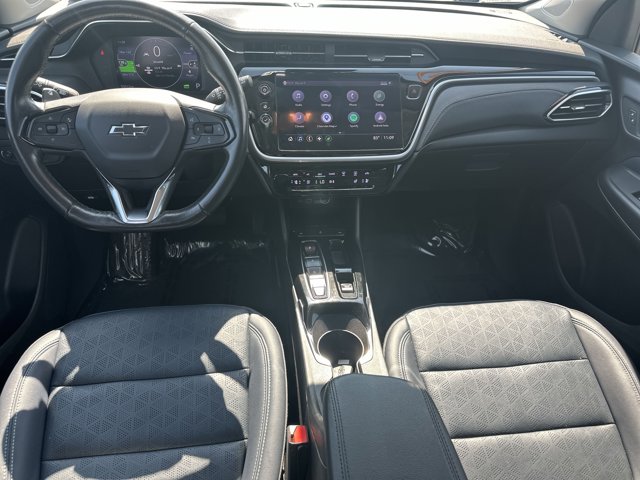 Vehicle image 18 of 32
