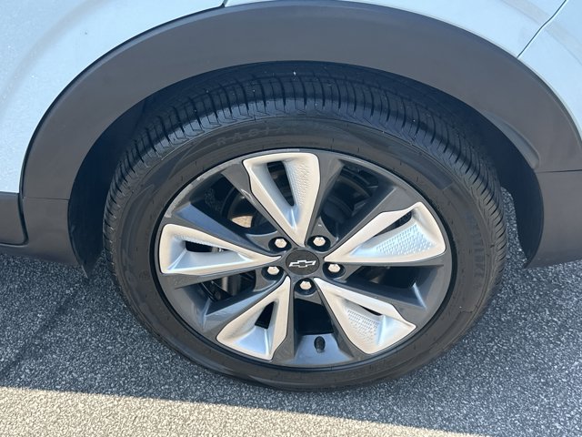 Vehicle image 12 of 32