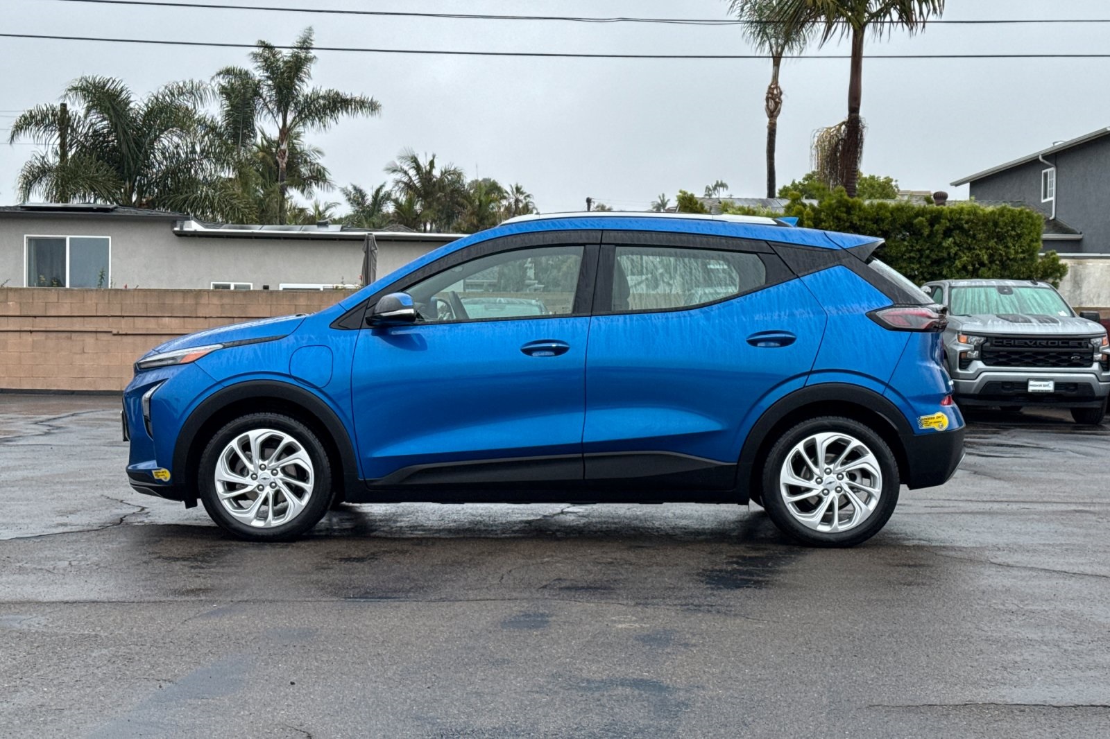 Vehicle image 9 of 33