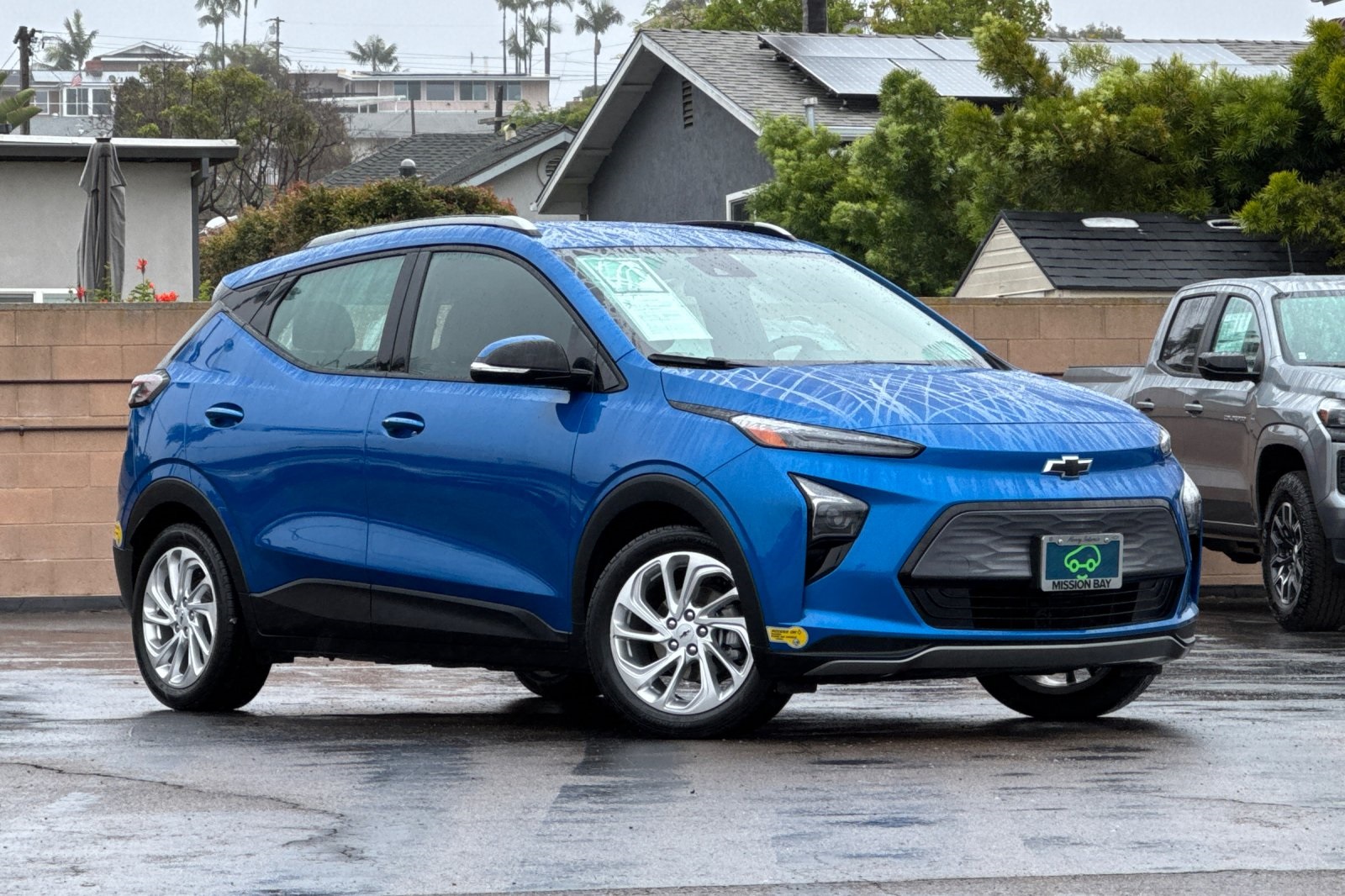 Vehicle image 4 of 33