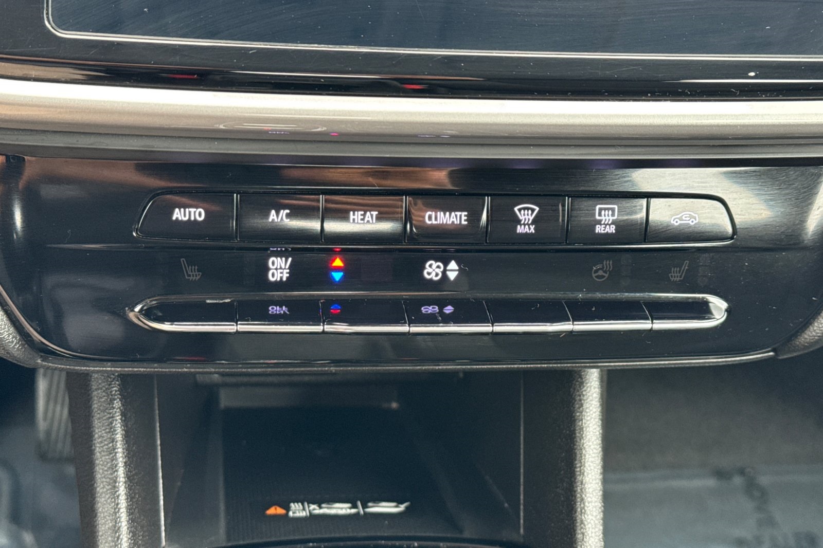 Vehicle image 22 of 33