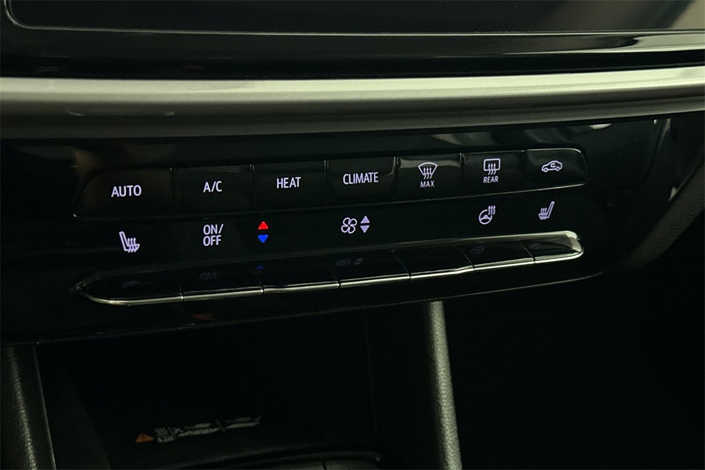 Vehicle image 29 of 31