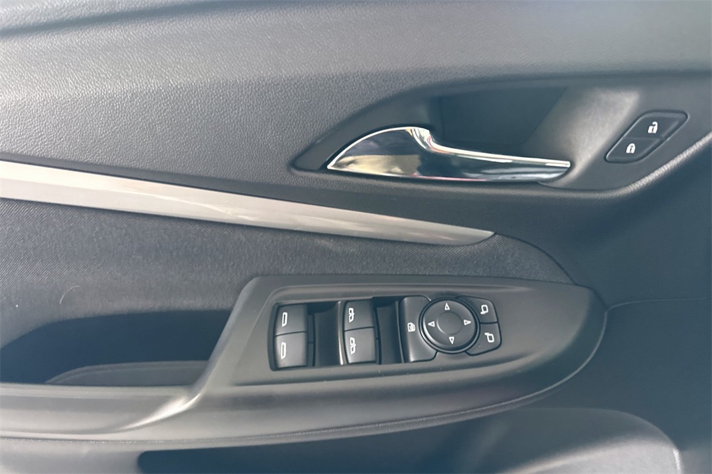 Vehicle image 20 of 31