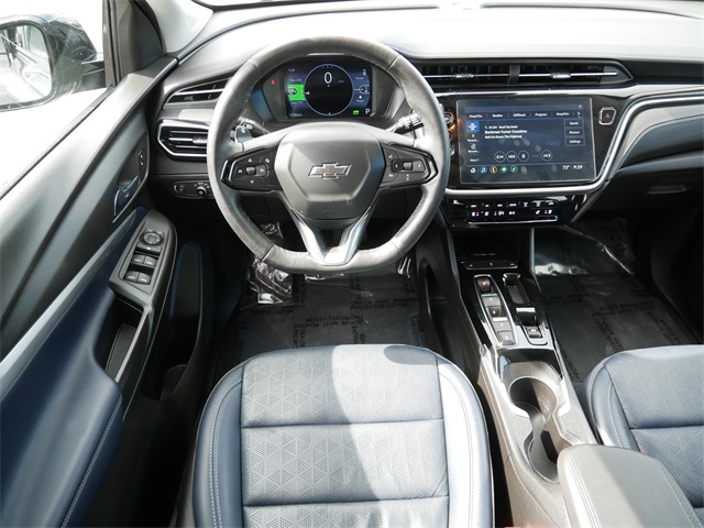 Vehicle image 13 of 26