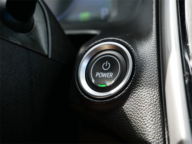 Vehicle image 24 of 26