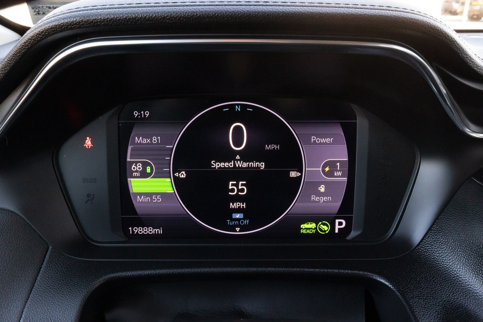 Vehicle image 21 of 25