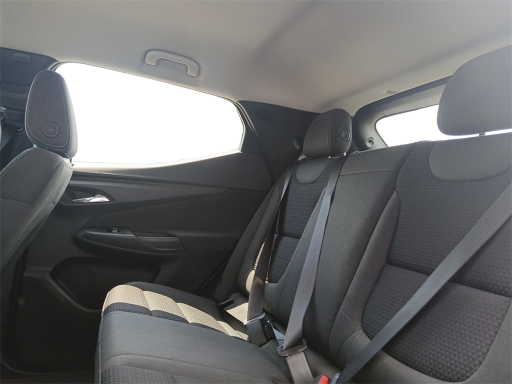 Vehicle image 12 of 21
