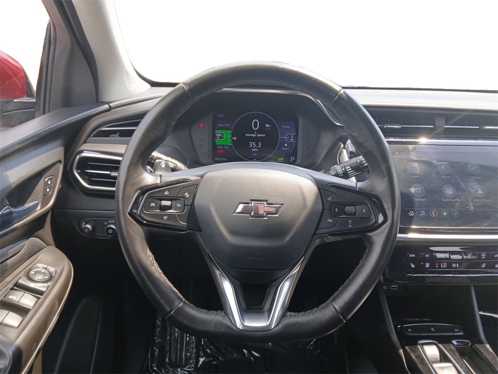 Vehicle image 15 of 21