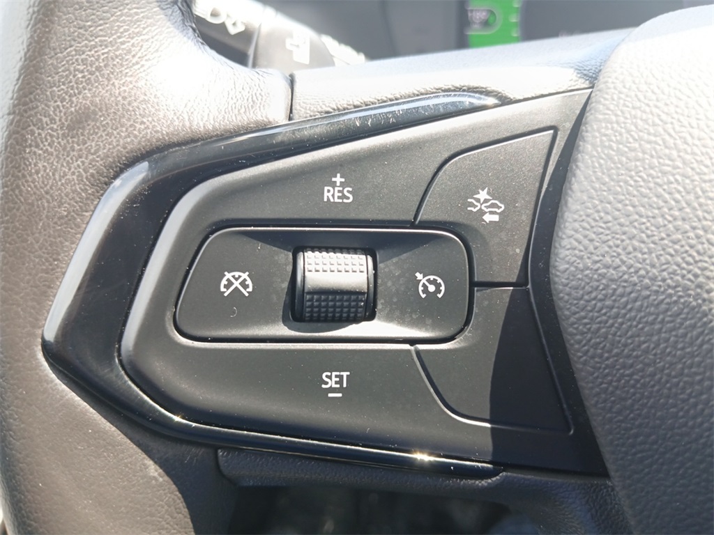 Vehicle image 19 of 21