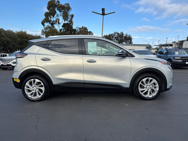 Vehicle image 5 of 32