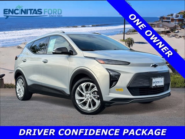 Vehicle image 4 of 32
