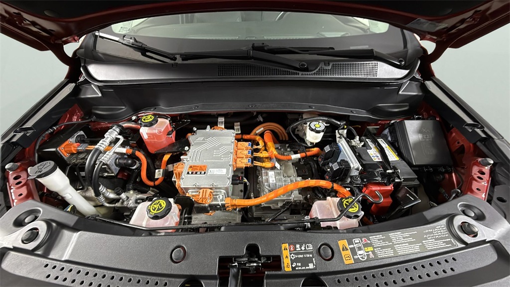 Vehicle image 17 of 32